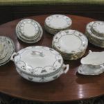 592 2042 DINNER SET